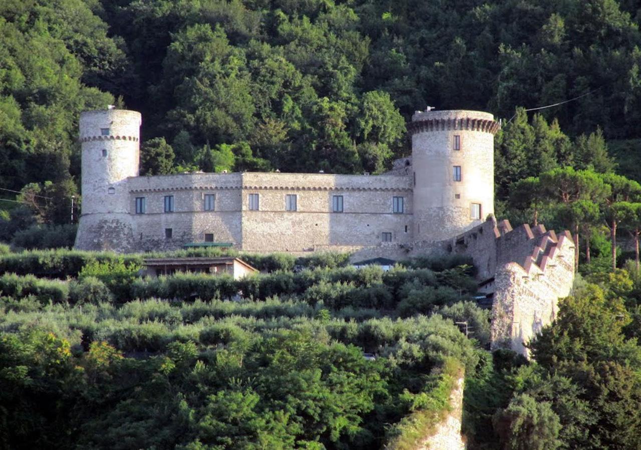 Апартаменты La Residenza Del Marchese Кастелламмаре-ди-Стабия Экстерьер фото